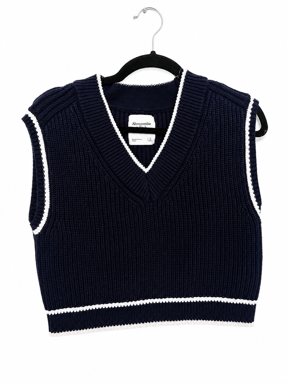 Abercrombie & Fitch Navy Cropped Ribbed V-Neck Sweater Vest with White Trim